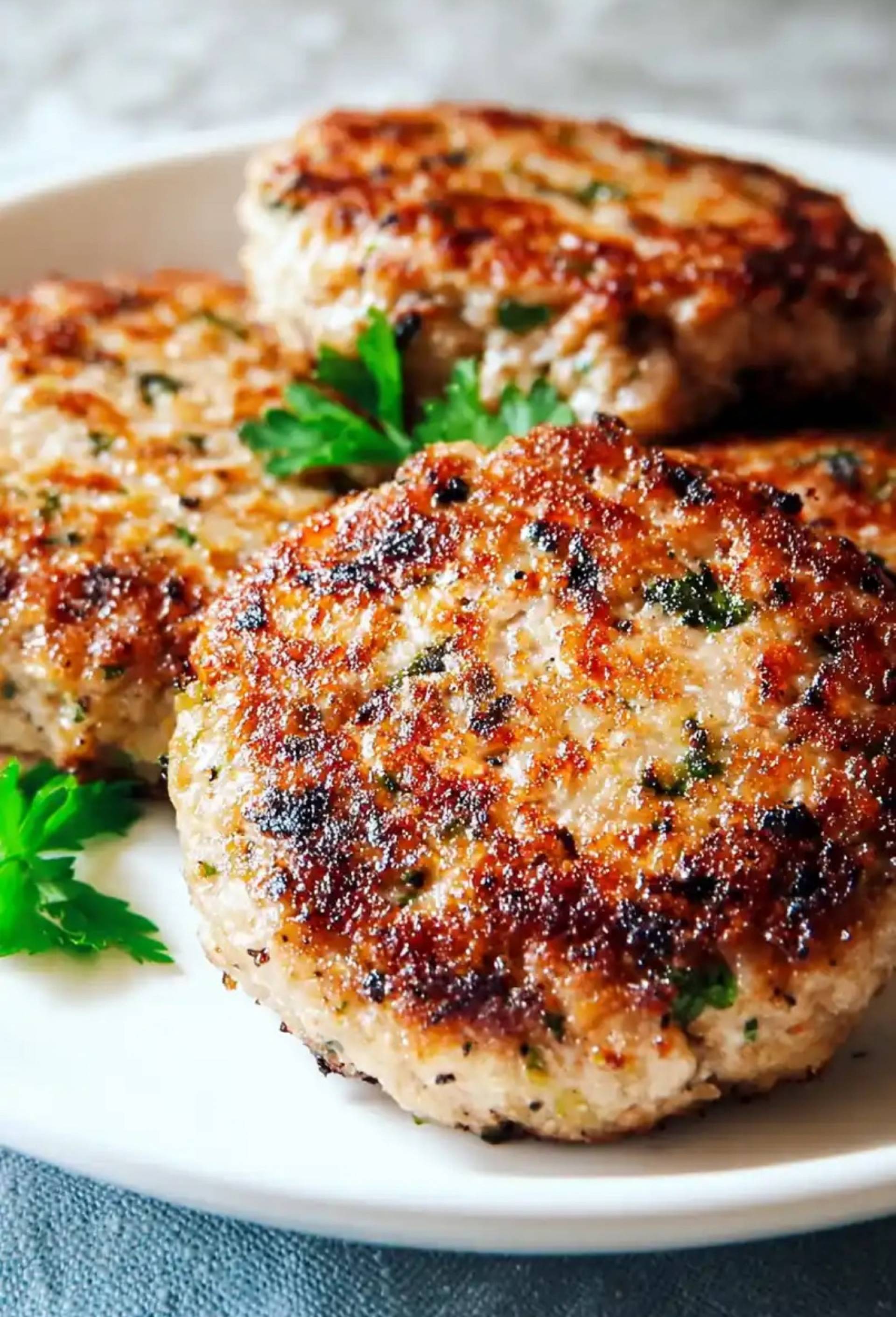 Turkey Burger with Sweet Potato wedges & veg - LOW CARB